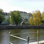 Apartman Nad Parseta W Centrum - Prywatne Miejsce Postojowe & Dwa Rowery Kołobrzeg
