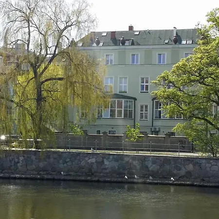 Nad Parseta W Centrum - Prywatne Miejsce Postojowe & Dwa Rowery Appartement Kołobrzeg