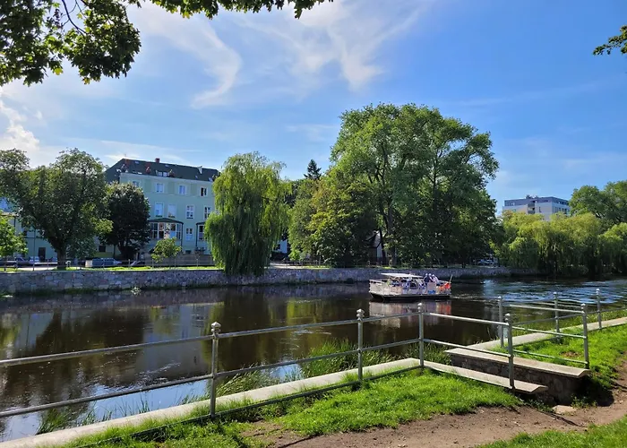 Nad Parseta W Centrum - Prywatne Miejsce Postojowe & Dwa Rowery Appartement